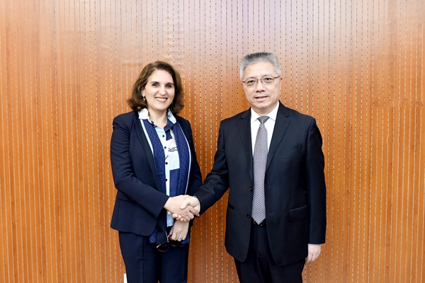 日本精品人妻无码免费大全